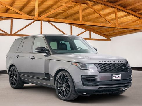 Used 2019 Land Rover Range Rover Supercharged image 7