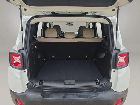 Used 2020 Jeep Renegade Sport w/ Sport Appearance Group FWD image 42