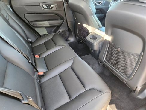 New 2025 Volvo XC60 B5 Core w/ Protection Package Premier image 19