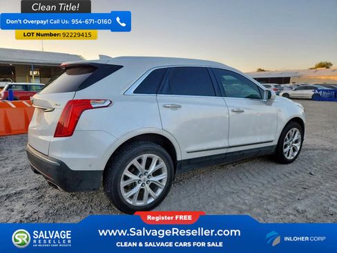 Used 2017 Cadillac XT5 Premium Luxury w/ Driver Assist Package image 4