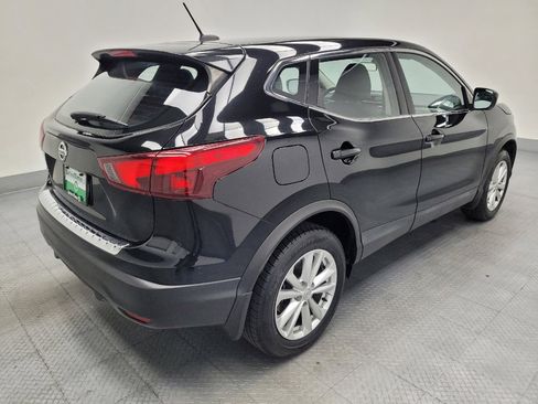 Used 2018 Nissan Rogue Sport S w/ S Appearance Package FWD image 10
