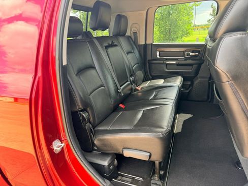 Used 2014 RAM 3500 Laramie RWD image 17