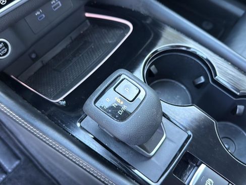 Used 2023 Nissan Rogue Platinum image 29