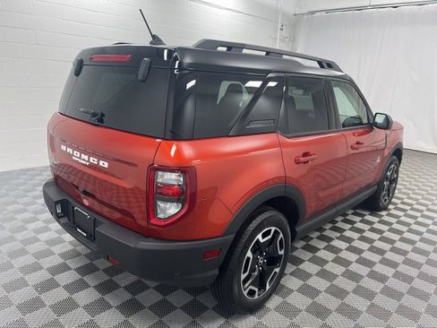 Used 2024 Ford Bronco Sport Outer Banks w/ Tech Package image 5