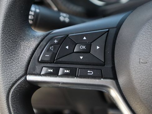 Used 2023 Nissan Sentra SV FWD image 21
