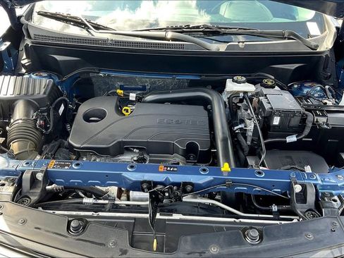 Used 2024 Chevrolet Equinox LT w/ LPO, Floor Liner Package image 31