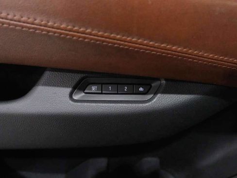 Used 2015 Cadillac Escalade ESV Premium image 20