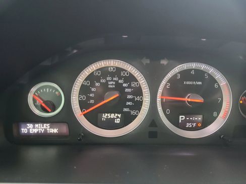 Used 2014 Volvo XC90 3.2 image 28