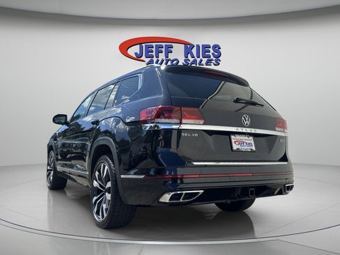 Used 2022 Volkswagen Atlas SEL Premium image 5