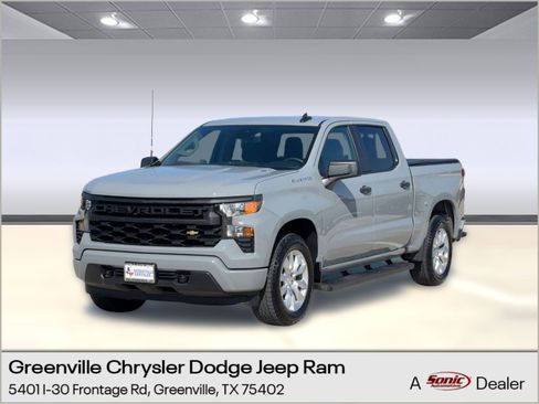Used 2025 Chevrolet Silverado 1500 Custom image 1
