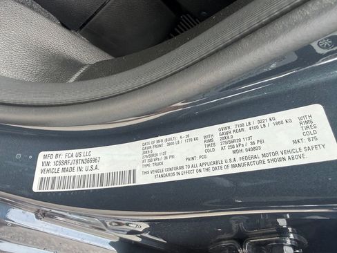 New 2026 RAM 1500 Laramie AWD/4WD image 30
