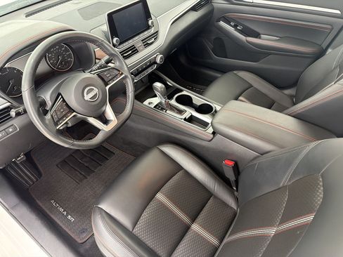Used 2023 Nissan Altima 2.5 SR FWD image 4