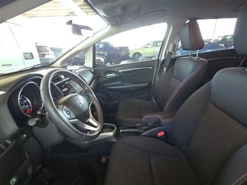 Used 2018 Honda Fit Sport image 9