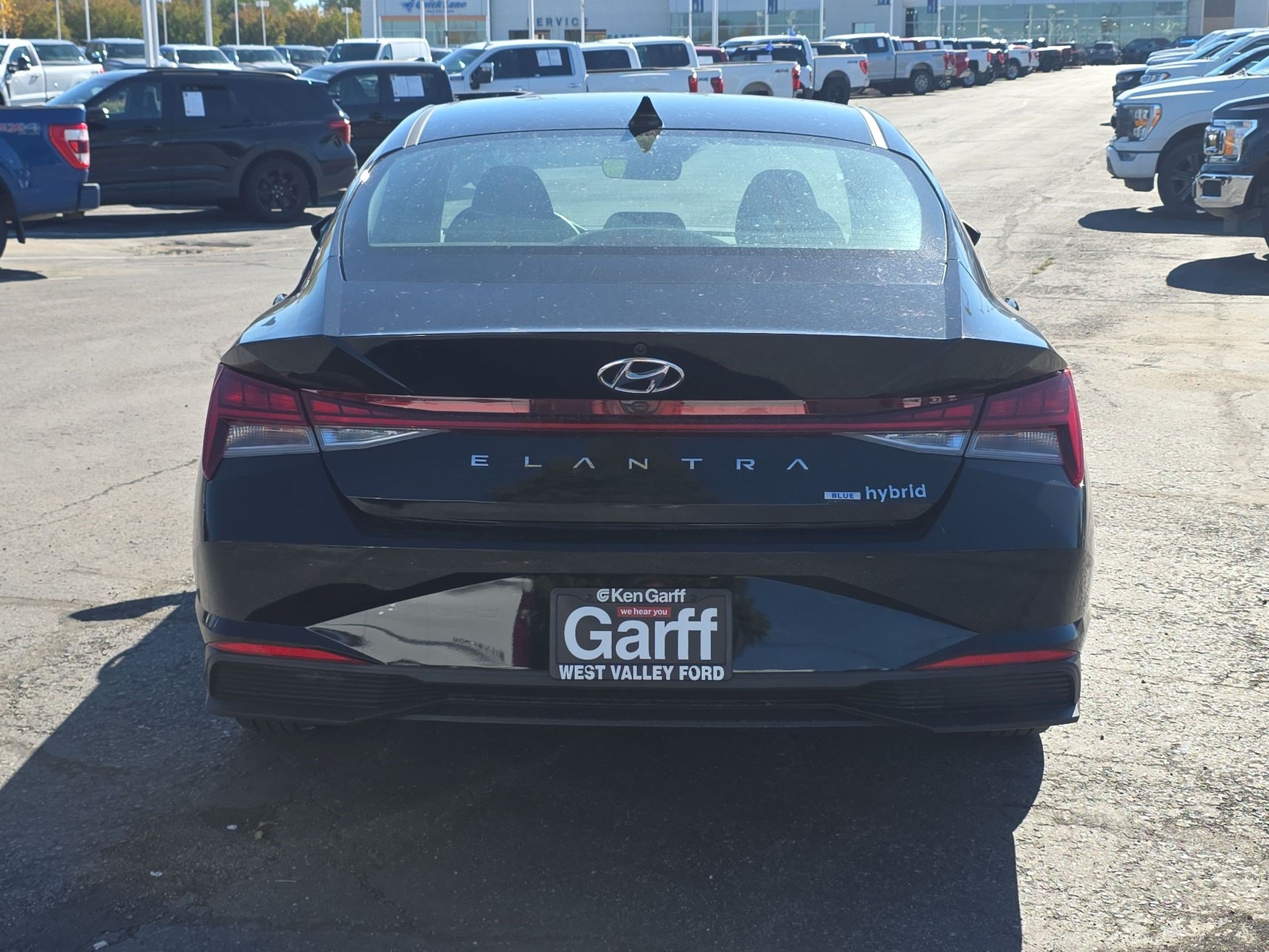 Used 2023 Hyundai Elantra Blue w/ Cargo Package FWD image 5