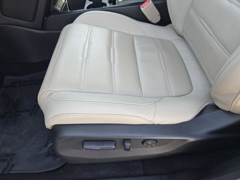 Used 2021 Honda CR-V EX-L image 17