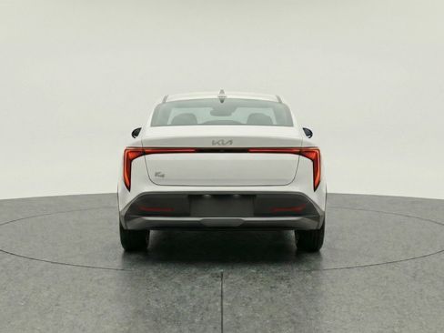 Used 2025 Kia K4 FWD image 7