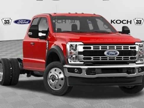 New 2026 Ford F550 4x4 Supercab Super Duty w/ XLT Value Package image 4