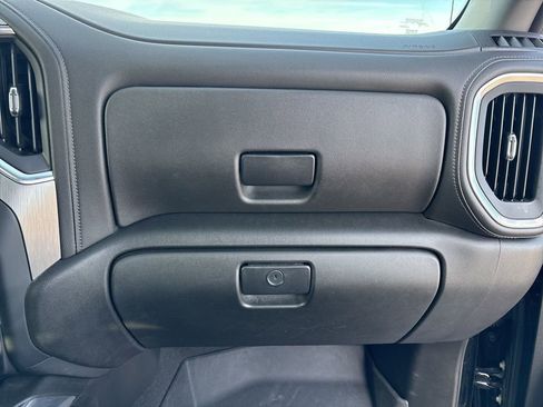 Used 2022 GMC Sierra 1500 Denali w/ Denali Premium Package image 25