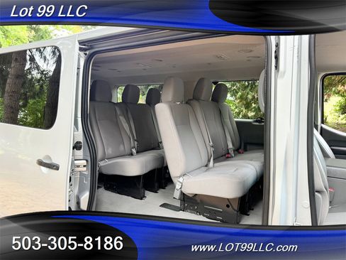 Used 2021 Nissan NV 3500 SV image 39