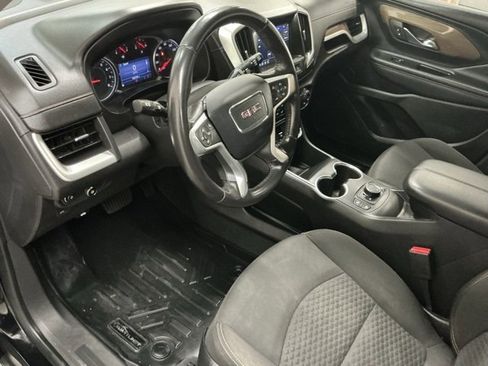 Used 2020 GMC Terrain SLE w/ Driver Convenience Package image 14