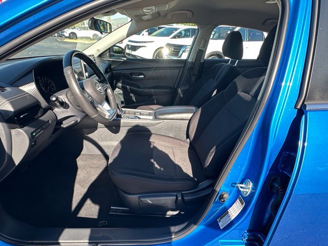 Certified 2025 Nissan Sentra SV w/ All-Weather Package FWD image 19