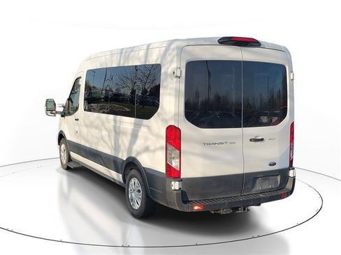 Used 2022 Ford Transit 350 XLT image 4