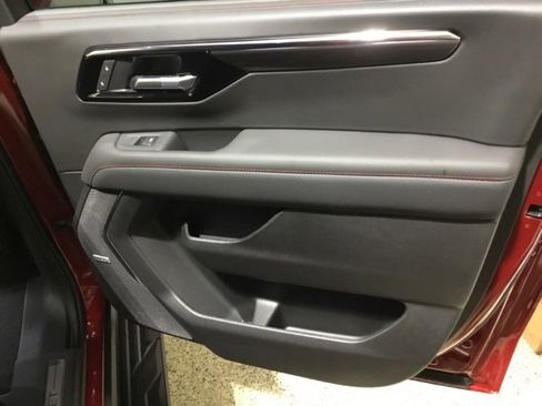 New 2026 Chevrolet Suburban RST image 55