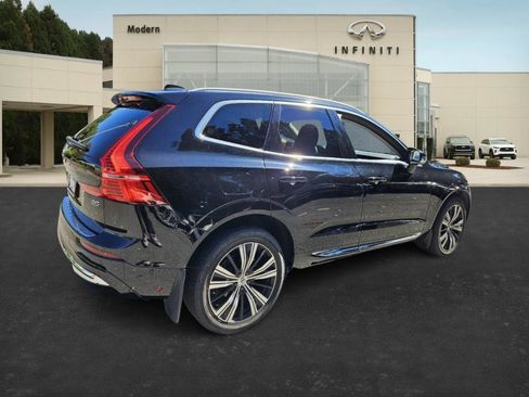 Used 2022 Volvo XC60 B5 Inscription w/ Advanced Package image 4