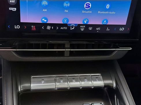 New 2026 Lincoln Nautilus Premier w/ Equipment Group 102A AWD/4WD image 17