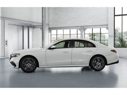 New 2026 Mercedes-Benz E 350 4MATIC Sedan image 36