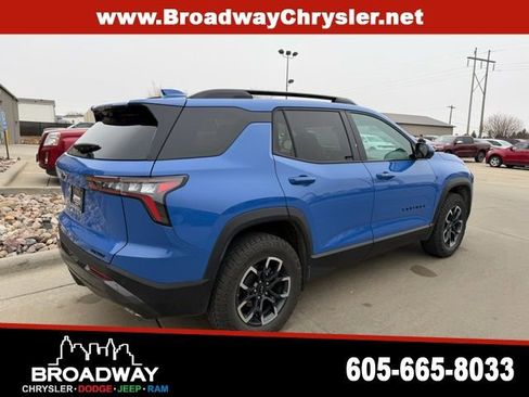 Used 2025 Chevrolet Equinox ACTIV w/ Safety and Technology Package image 5