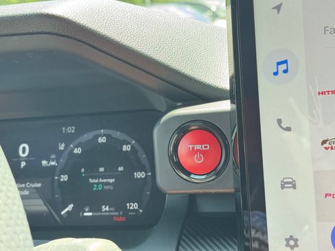 Used 2025 Toyota Tacoma TRD Pro AWD/4WD image 7