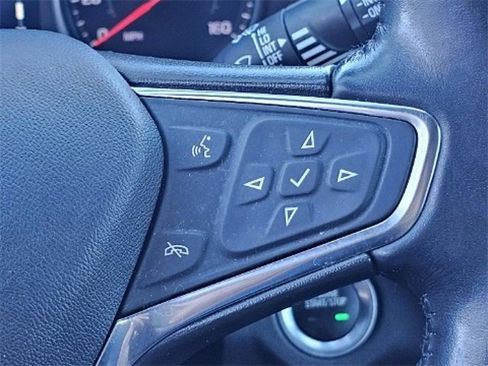 Used 2021 Chevrolet Equinox LT image 35