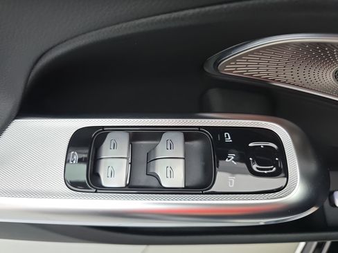 Used 2026 Mercedes-Benz E 350 Sedan image 28