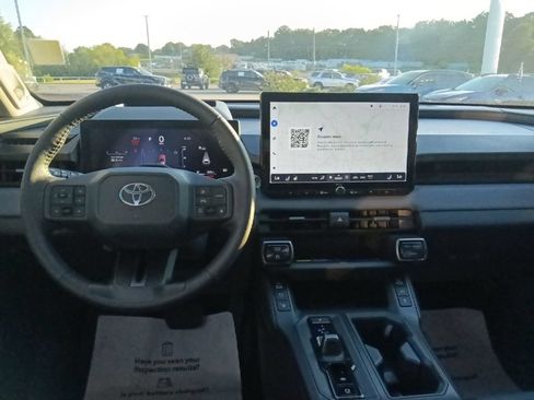 Used 2026 Toyota RAV4 Limited AWD/4WD image 26