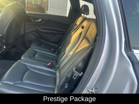 Used 2018 Audi Q7 3.0T Prestige AWD/4WD image 10