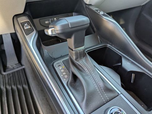 Used 2026 Kia Sorento EX image 23