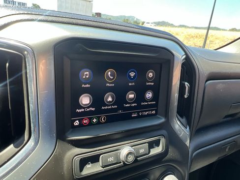 Used 2021 Chevrolet Silverado 1500 Custom AWD/4WD image 17