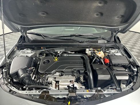 Used 2024 Chevrolet Malibu LT image 19
