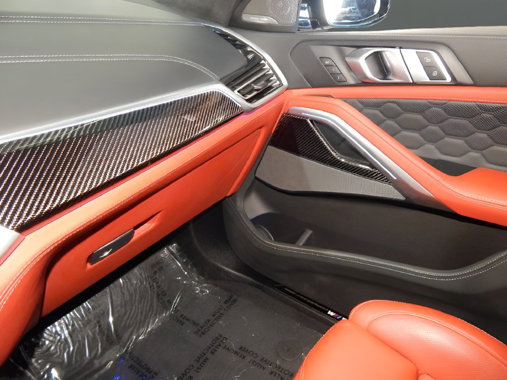 Used 2021 BMW X6 M w/ Executive Package AWD/4WD image 17