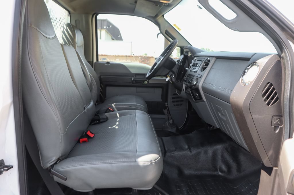 Used 2019 Ford F650 2WD Regular Cab Super Duty image 30