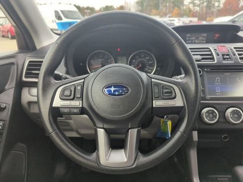 Used 2017 Subaru Forester 2.5i w/ Alloy Wheel Package image 18