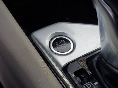 Used 2020 Nissan Altima 2.5 SV image 19