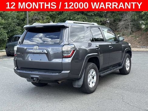 Used 2018 Toyota 4Runner SR5 Premium AWD/4WD image 2