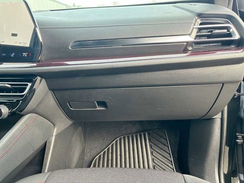 Certified 2024 Chevrolet Traverse Z71 w/ Enhanced Driving Package image 30