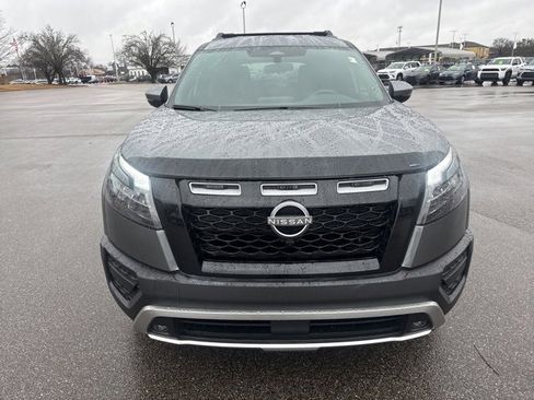 Used 2025 Nissan Pathfinder Rock Creek image 8