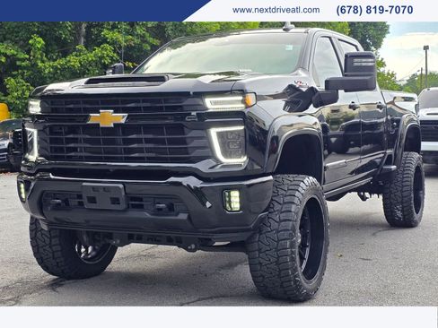 Used 2024 Chevrolet Silverado 2500 Custom w/ Custom Value Package AWD/4WD image 1