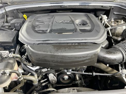 Used 2022 Jeep Grand Cherokee Laredo X image 31