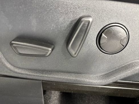 Used 2024 Ford Bronco Wildtrak image 19