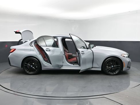 Used 2023 BMW 330i xDrive Sedan w/ M Sport Package AWD/4WD image 27